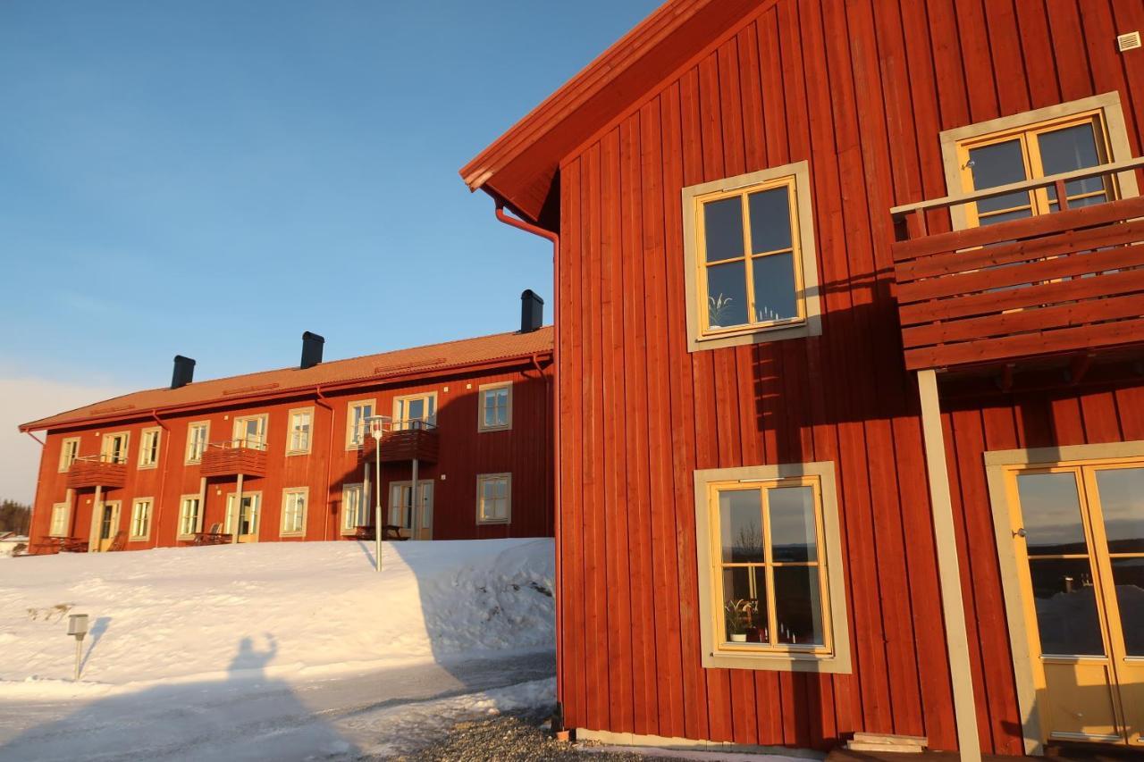 Funaesdalsporten Roeda Husen Funaesdalen Buitenkant foto
