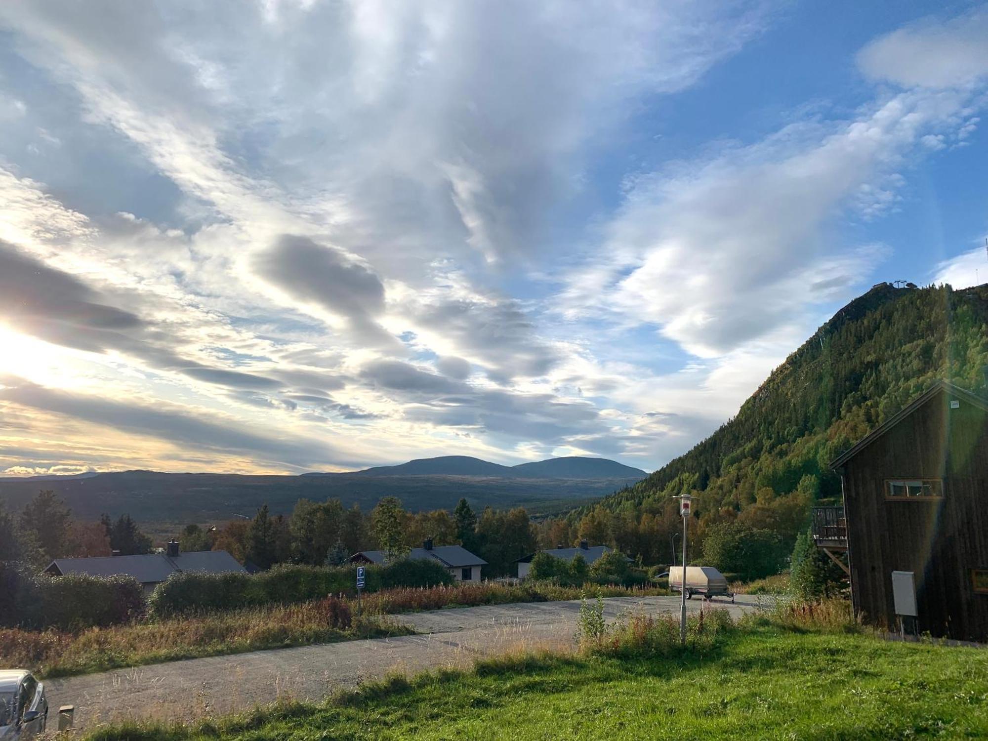 Funaesdalsporten Roeda Husen Funaesdalen Buitenkant foto